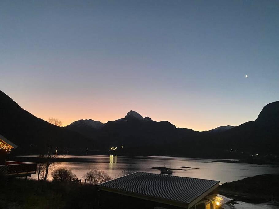Sjarmerende Anneks I Sigerfjord, Vesteralen Sortland Eksteriør bilde